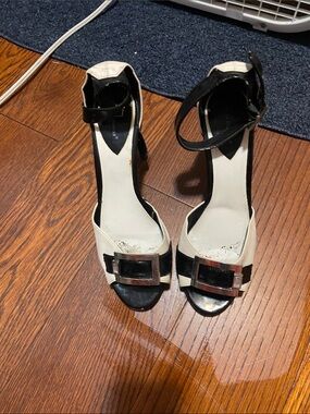 Pierre Dumas Black and White Buckle Peep-Toe Ankle-Strap Heels